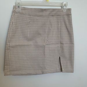 Garage checked pattern mini skirt size M never worn